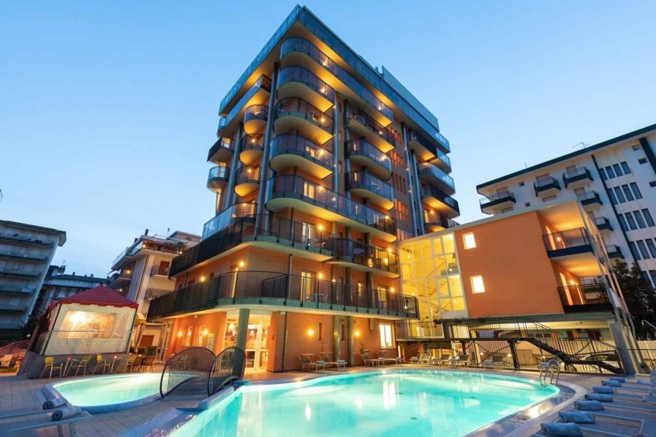 Hotel Sheila Lido di Jesolo Exteriör bild
