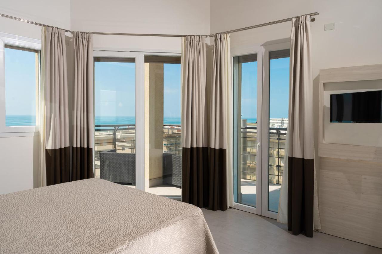Hotel Sheila Lido di Jesolo Exteriör bild